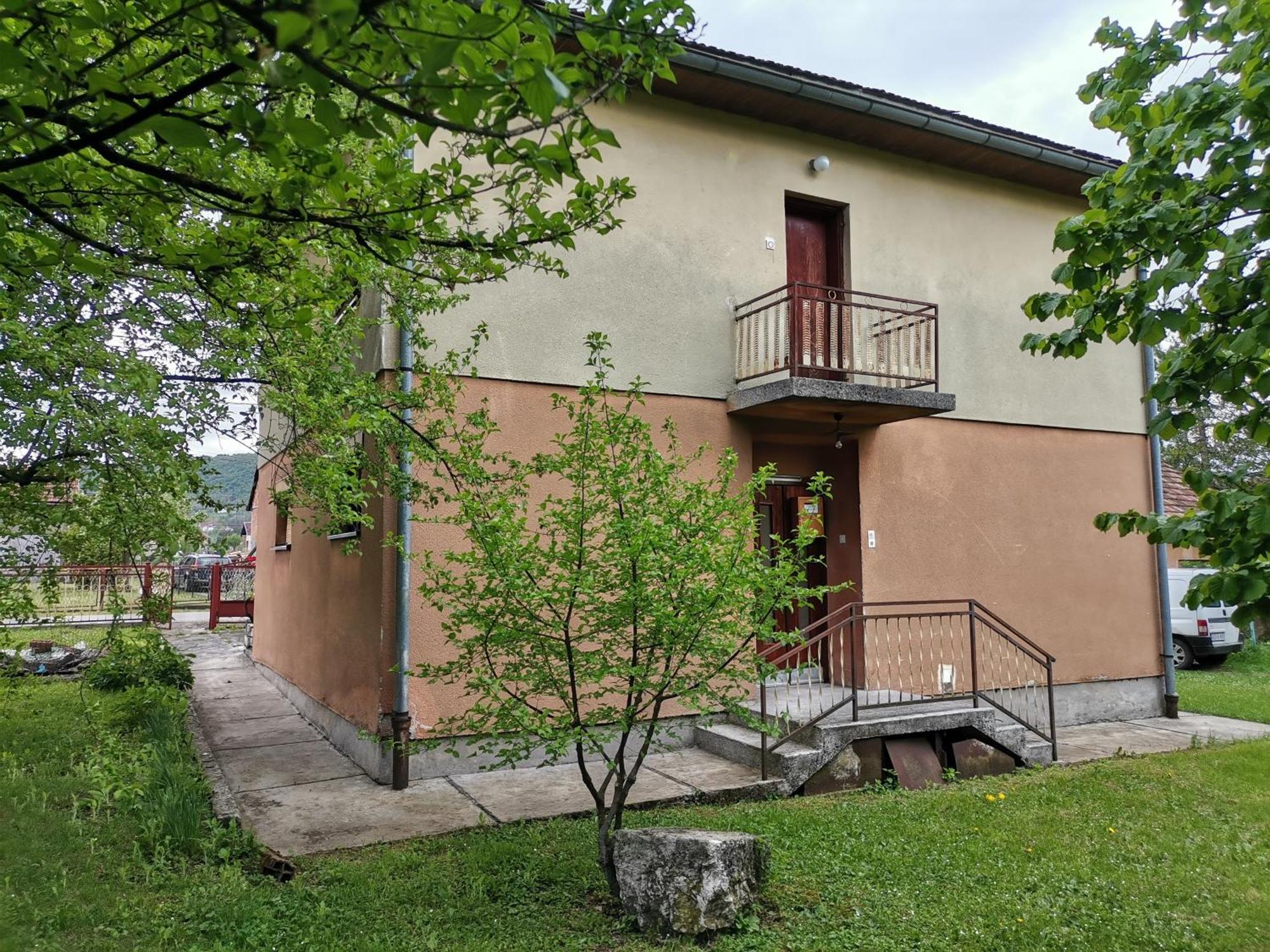Aki Apartamento Drvar Exterior foto